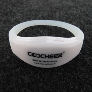 Motion Activated Sport Running LED Wristband Silicone Wristband 